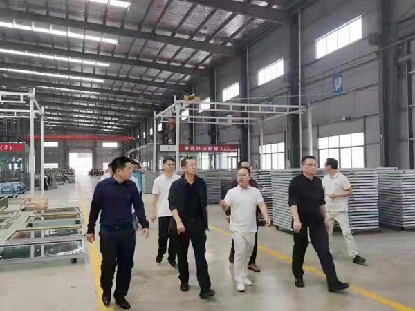 程永东调研w66利来科技_副本.jpg